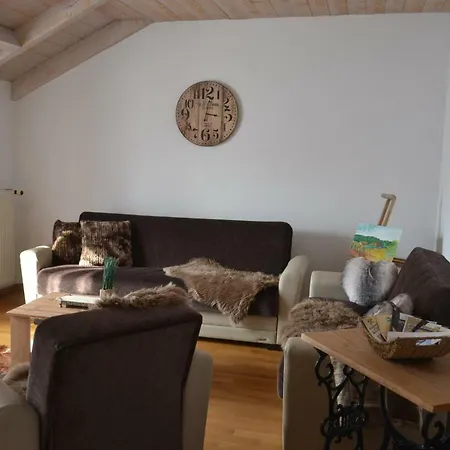 Ferienwohnung * Freilassing